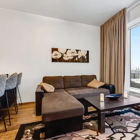 Skyresidence Amazing Luxury View High Floor דירה טאלין